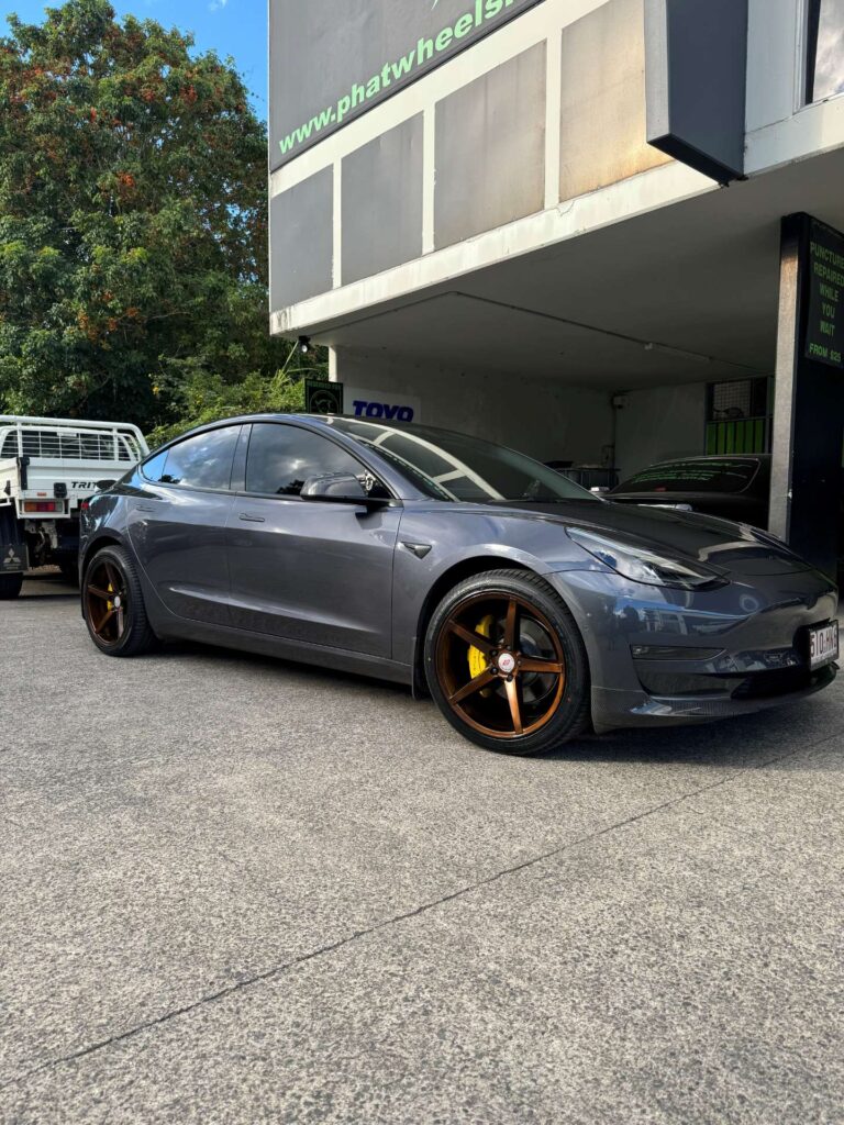 Tesla Model 3 Inforged IFG7